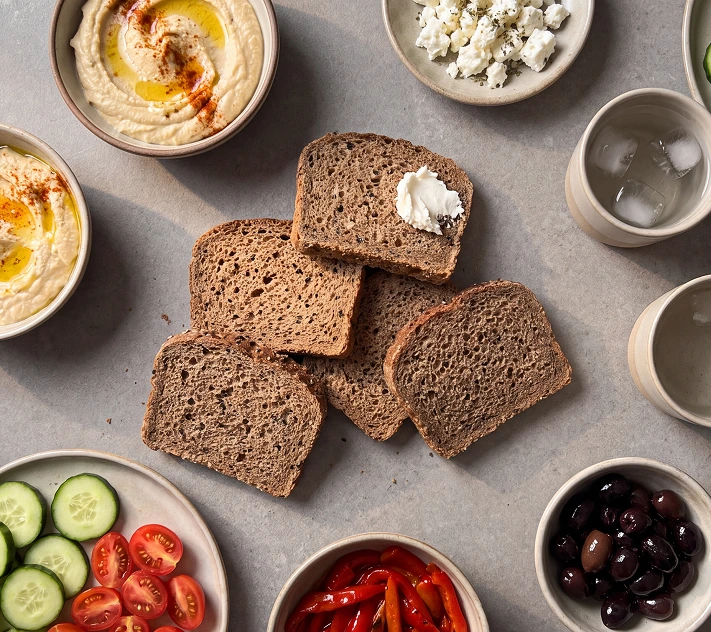 Tonus Nigella Sativa: Flourless bread with black seed character